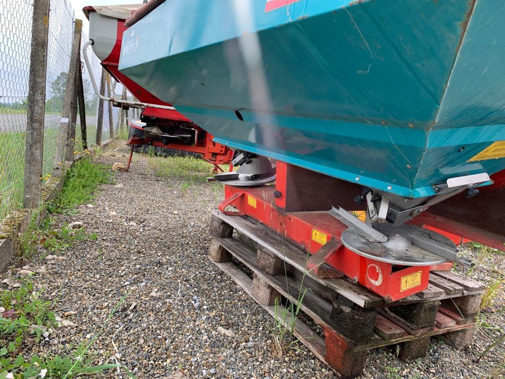 Düngerstreuer typu Sulky DPX 12/28, Gebrauchtmaschine v ST ELIX THEUX (Obrázek 6)