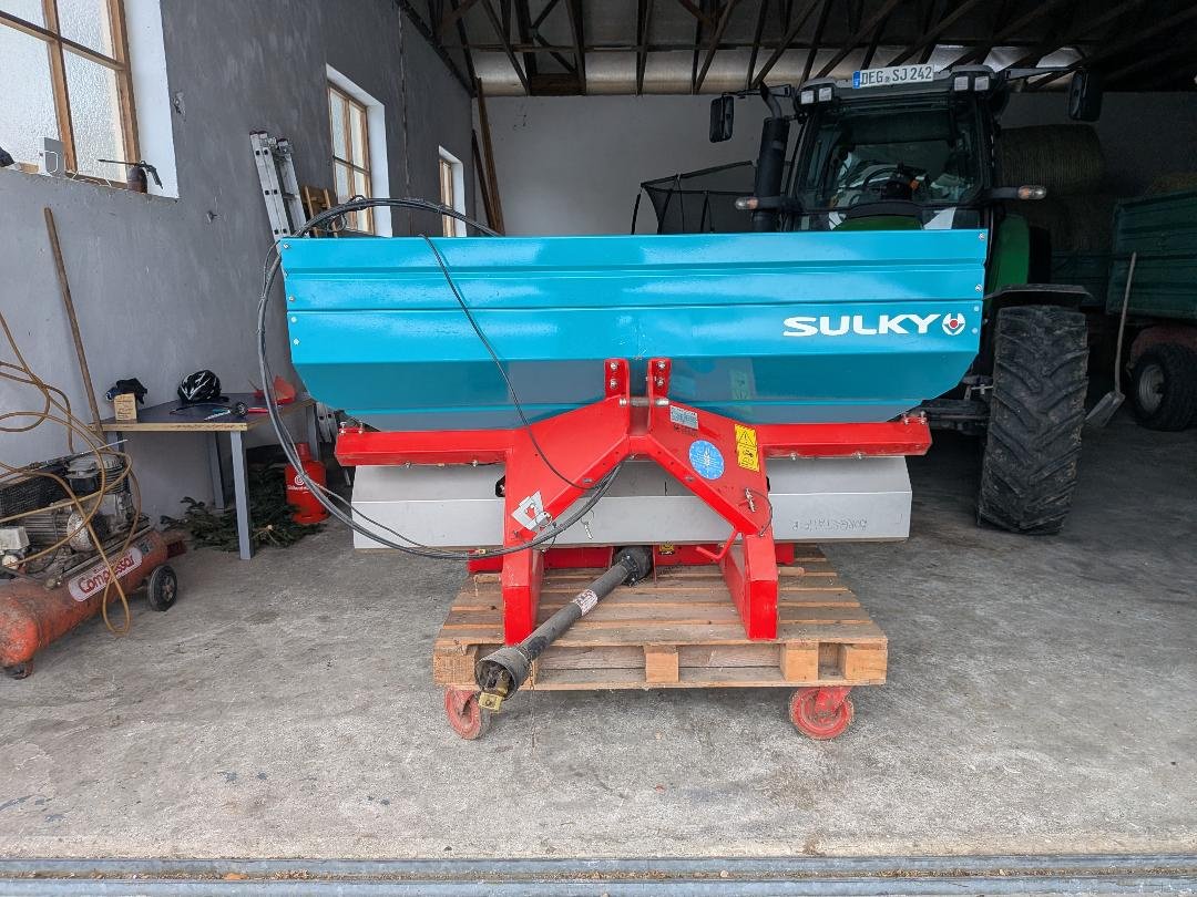 Düngerstreuer от тип Sulky DPX 18, Gebrauchtmaschine в Osterhofen (Снимка 2)