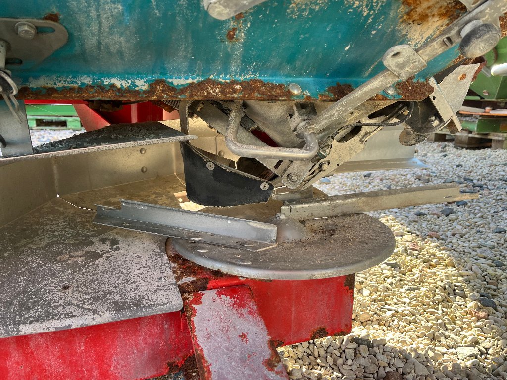 Düngerstreuer типа Sulky Dpx magnum 44, Gebrauchtmaschine в VERT TOULON (Фотография 6)