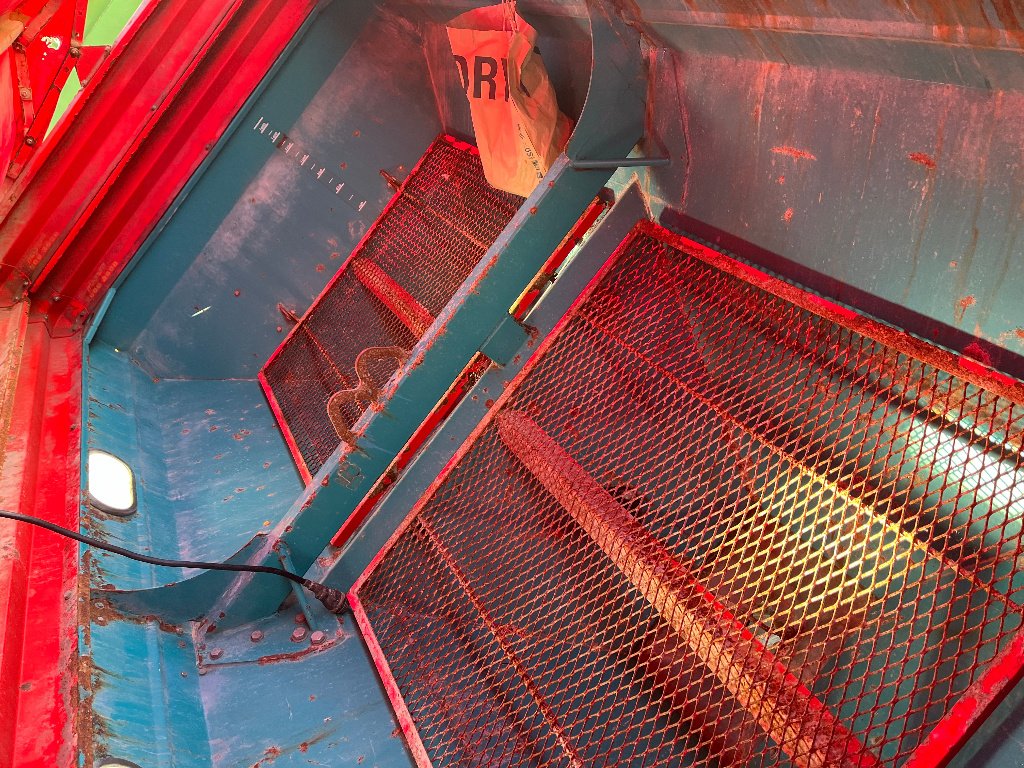 Düngerstreuer типа Sulky Dpx magnum 44, Gebrauchtmaschine в VERT TOULON (Фотография 7)