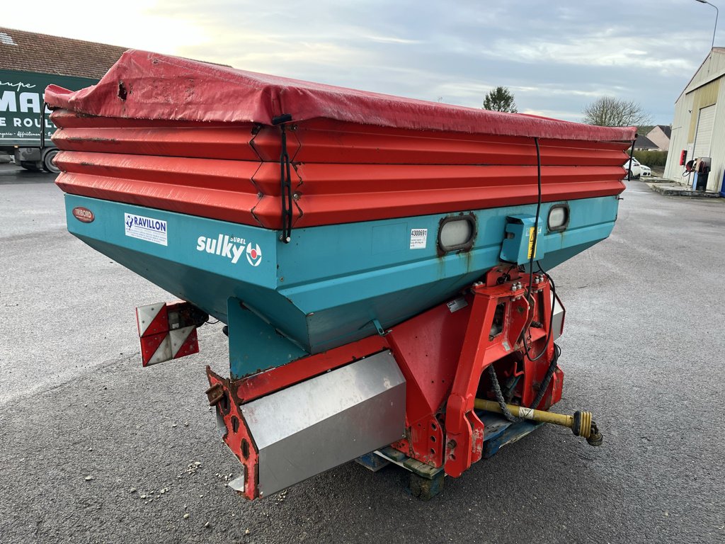 Düngerstreuer des Typs Sulky Dpx magnum 44, Gebrauchtmaschine in VERT TOULON (Bild 5)