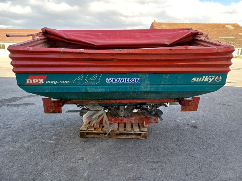 Düngerstreuer des Typs Sulky DPX MAGNUM 44, Gebrauchtmaschine in VERT TOULON (Bild 2)