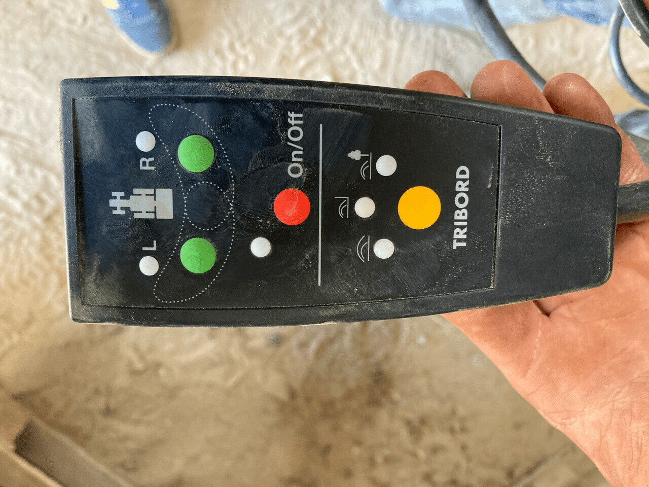 Düngerstreuer des Typs Sulky DX 20 +, Gebrauchtmaschine in PLOUIGNEAU (Bild 2)