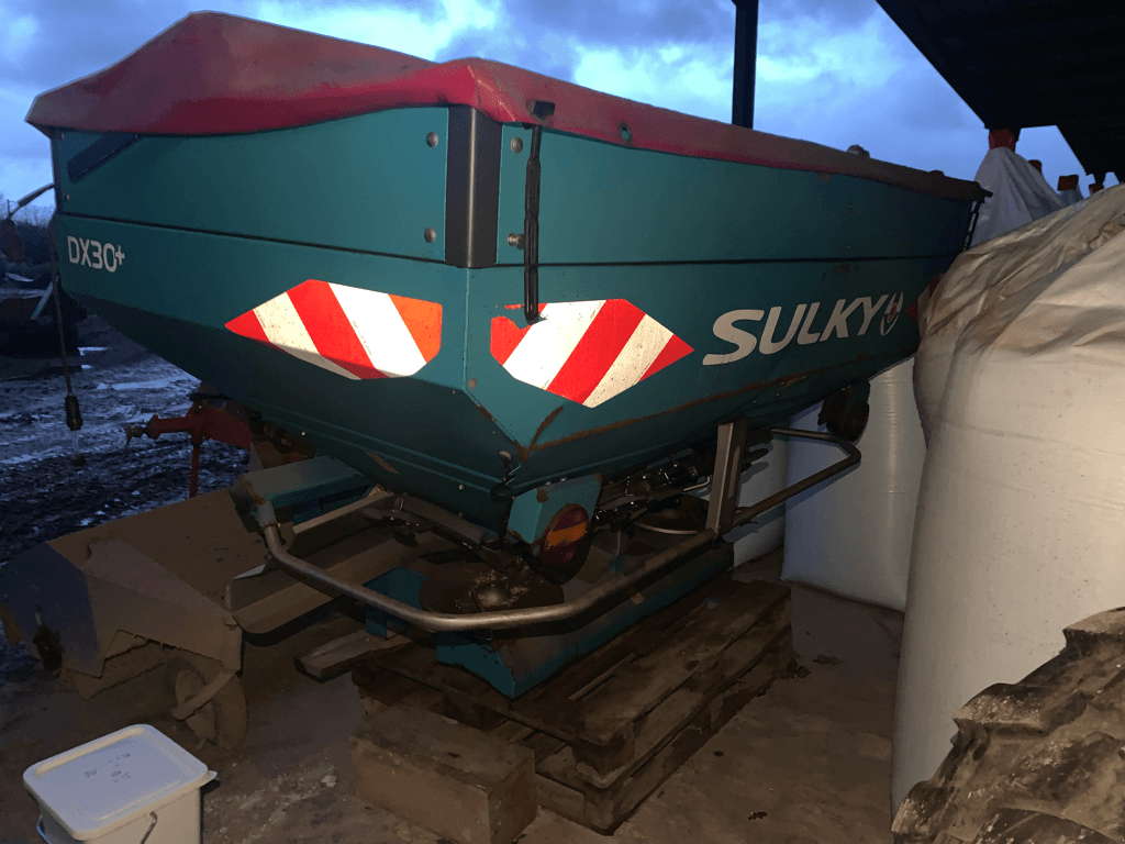 Düngerstreuer Türe ait Sulky DX 30+, Gebrauchtmaschine içinde TREMEUR (resim 1)