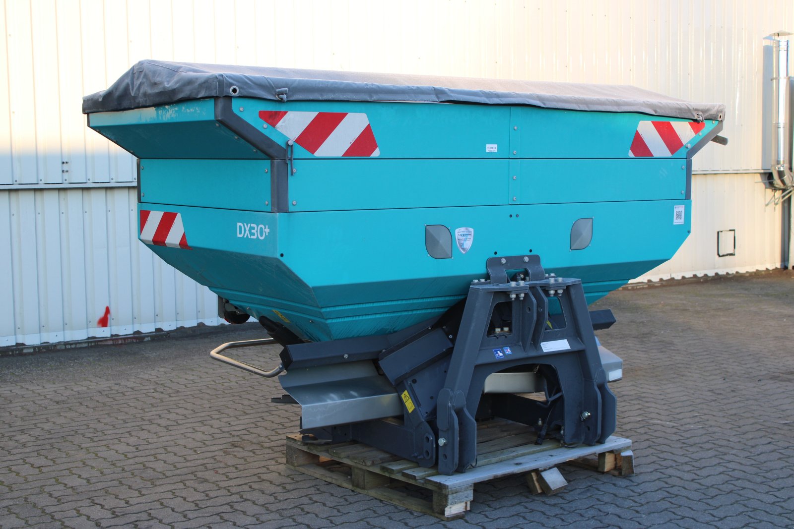 Düngerstreuer of the type Sulky DX 30+, Neumaschine in Holle- Grasdorf (Picture 2)