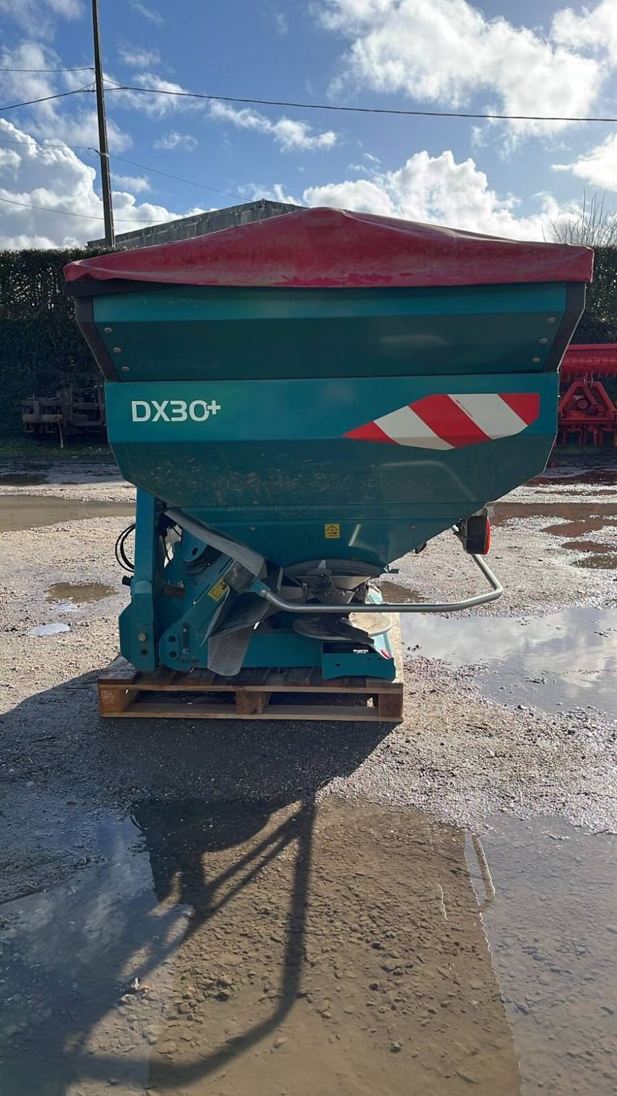 Düngerstreuer typu Sulky DX30+, Gebrauchtmaschine v BOSC LE HARD (Obrázek 2)