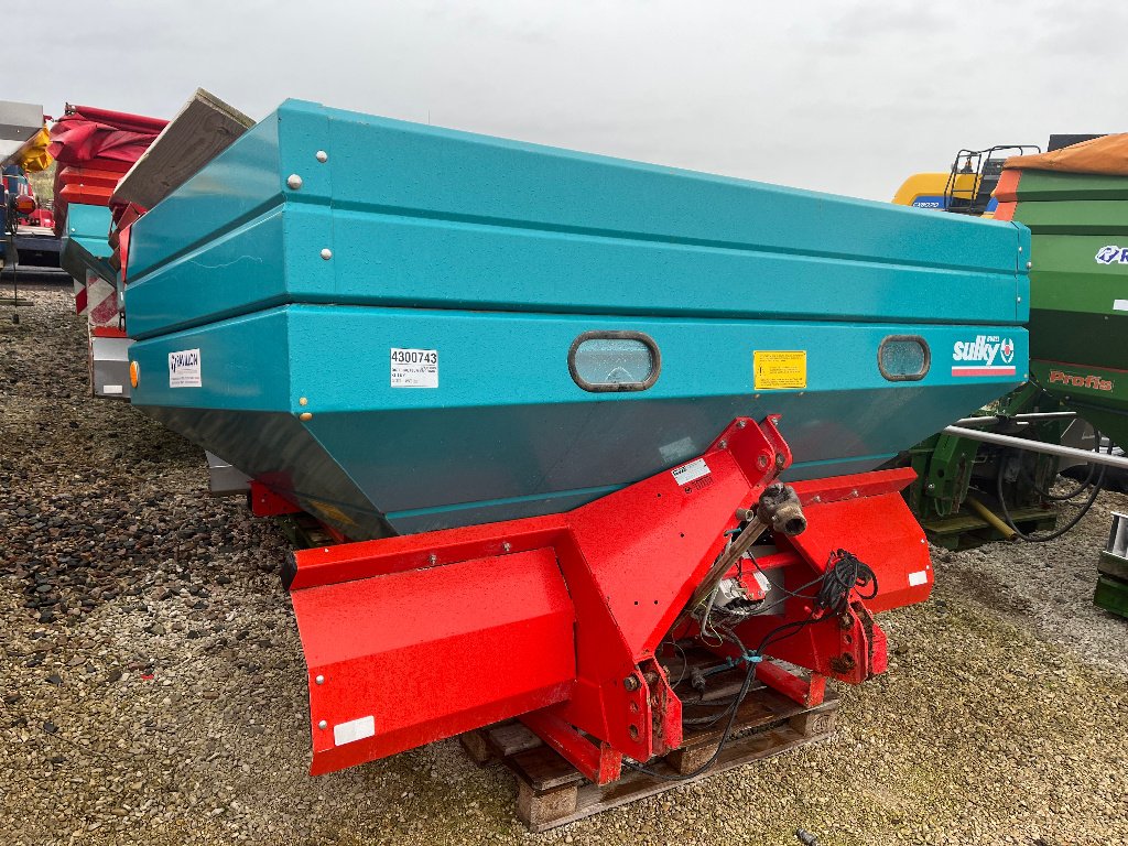 Düngerstreuer des Typs Sulky Glx 3000, Gebrauchtmaschine in VERT TOULON (Bild 2)