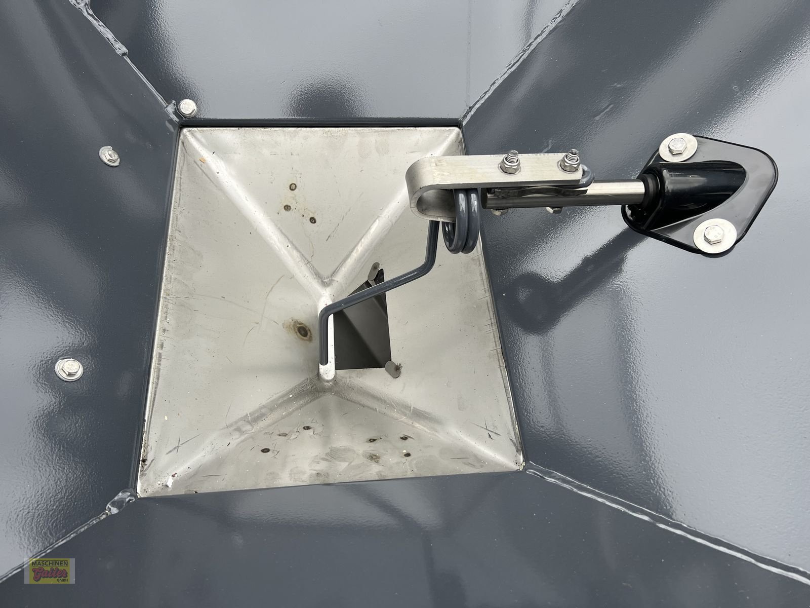 Düngerstreuer des Typs Sulky SKY DX 20 1500 Liter, Neumaschine in Kötschach (Bild 9)