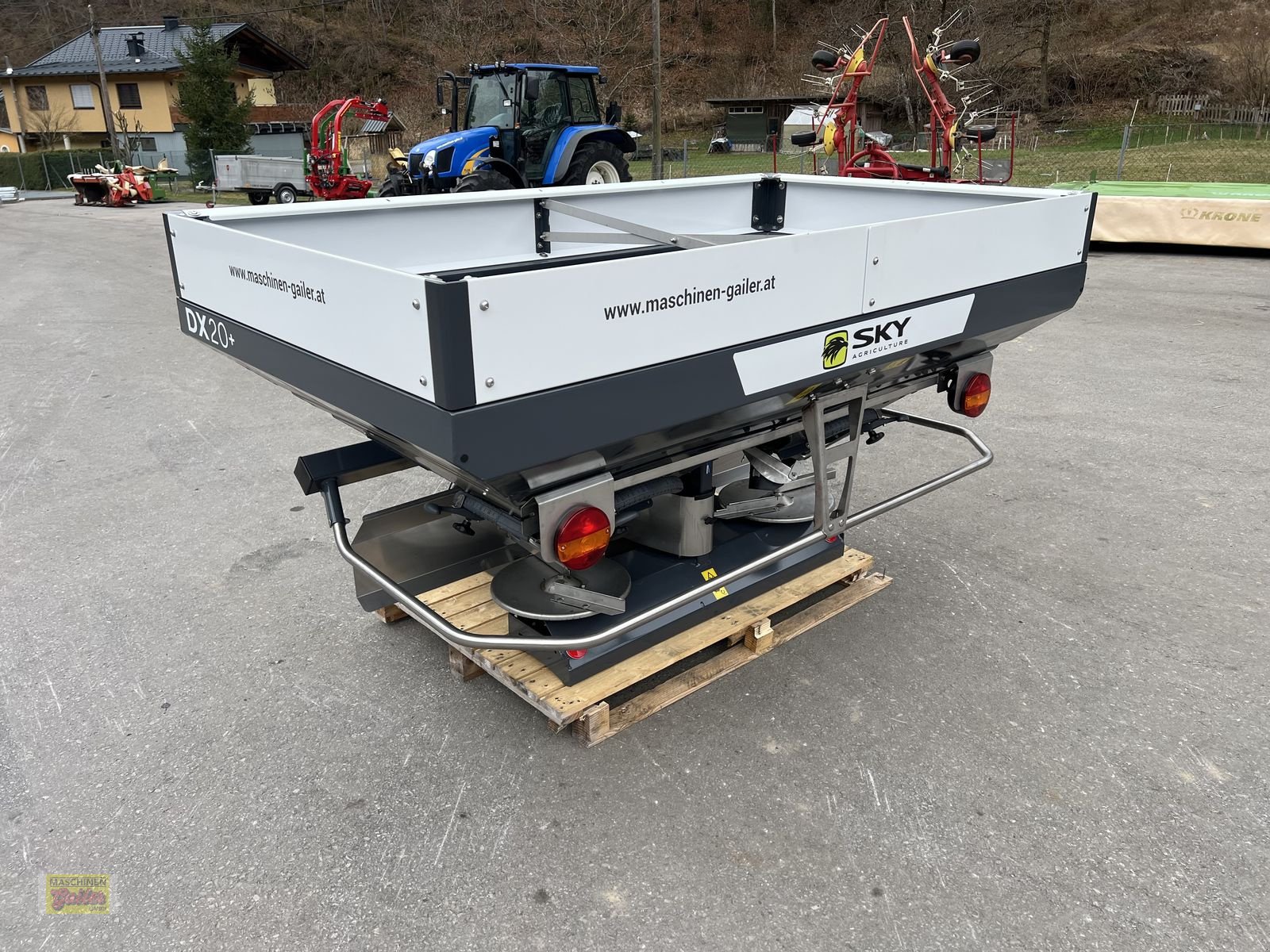 Düngerstreuer des Typs Sulky SKY DX 20 1500 Liter, Neumaschine in Kötschach (Bild 1)