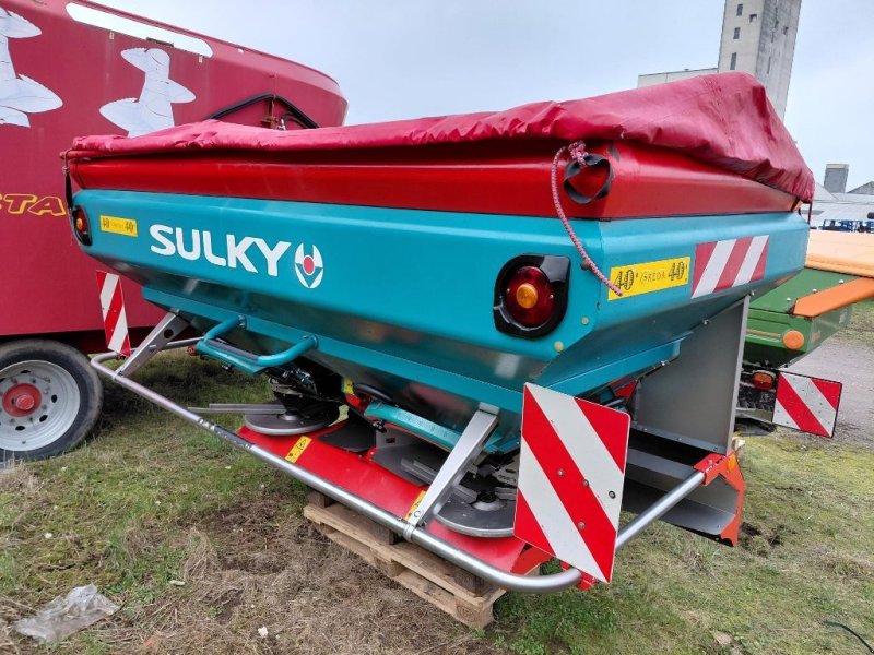 Düngerstreuer типа Sulky X 44 VISION, Gebrauchtmaschine в BRAS SUR MEUSE (Фотография 1)