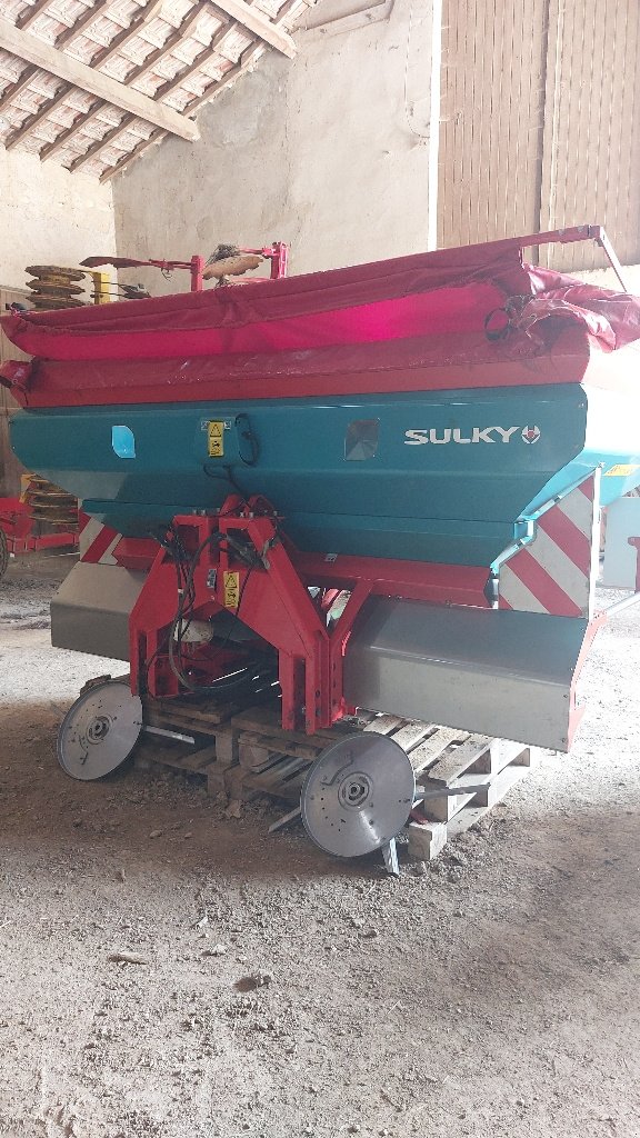 Düngerstreuer du type Sulky X 44 VISION, Gebrauchtmaschine en BRAS SUR MEUSE (Photo 8)