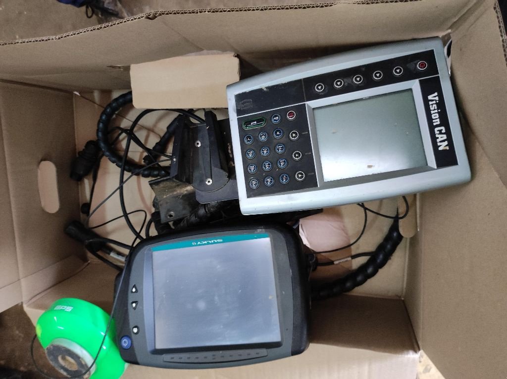 Düngerstreuer van het type Sulky X 50 ECONOV, Gebrauchtmaschine in FRESNAY LE COMTE (Foto 10)