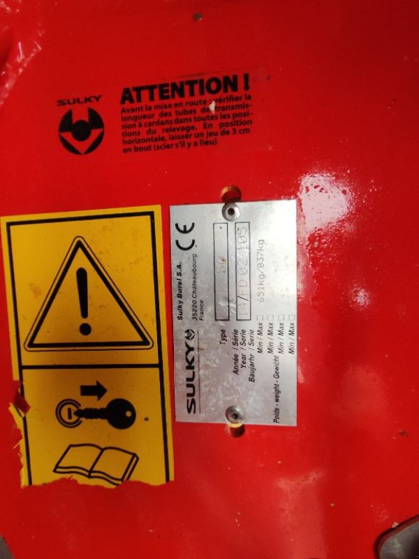 Düngerstreuer van het type Sulky X 50 ECONOV, Gebrauchtmaschine in FRESNAY LE COMTE (Foto 9)