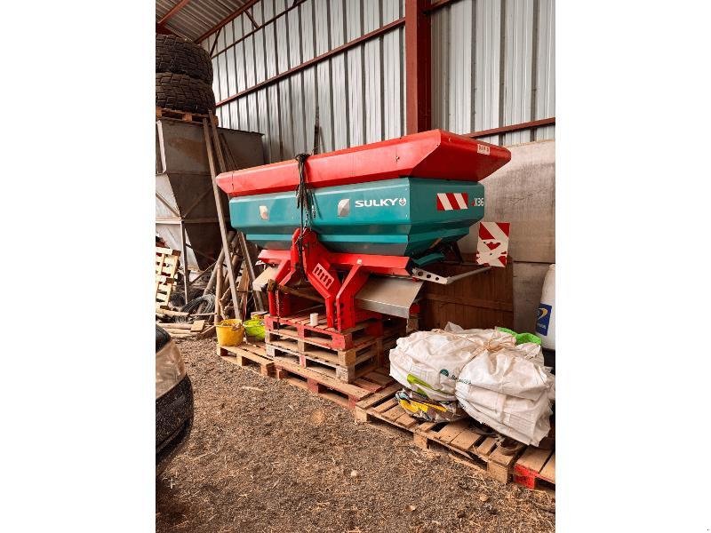 Düngerstreuer типа Sulky X36, Gebrauchtmaschine в Wargnies Le Grand (Фотография 4)
