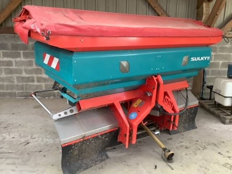 Düngerstreuer of the type Sulky X36, Gebrauchtmaschine in les hayons (Picture 1)