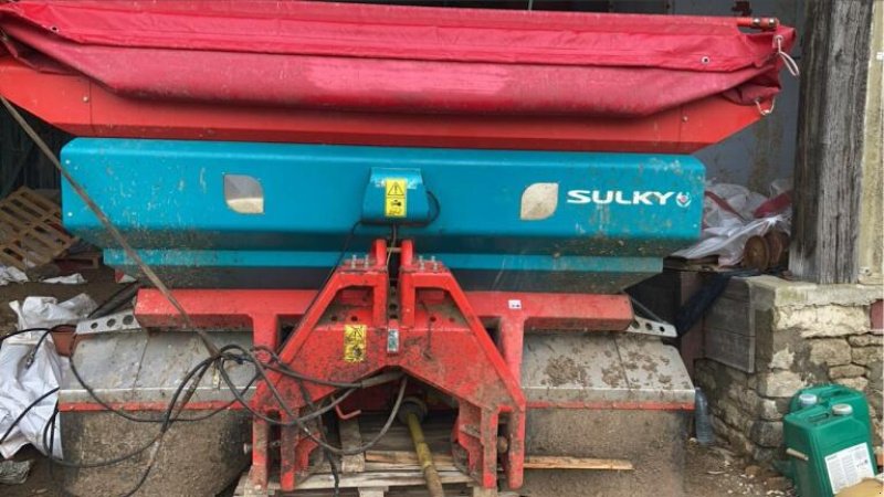 Düngerstreuer typu Sulky X36, Gebrauchtmaschine v BRAY en Val (Obrázek 1)