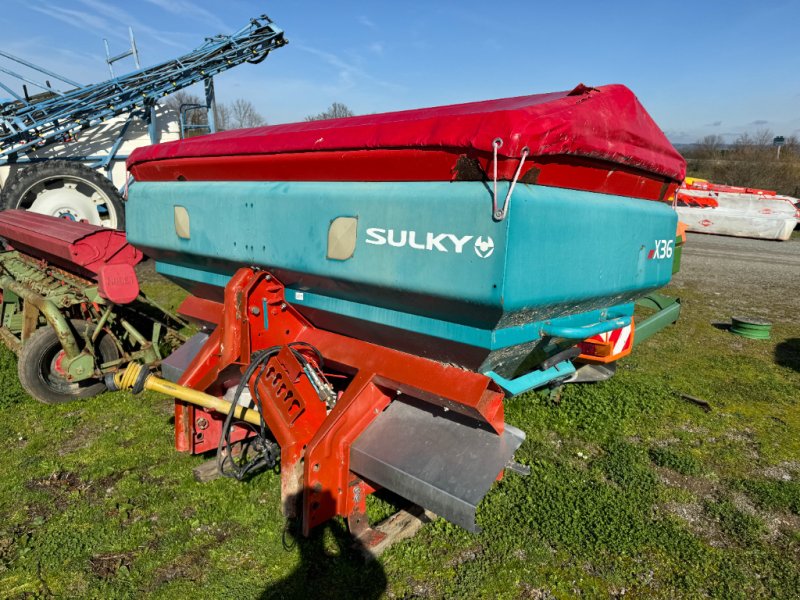 Düngerstreuer des Typs Sulky X36, Gebrauchtmaschine in GUERET
