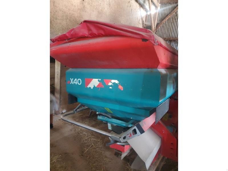 Düngerstreuer typu Sulky X40, Gebrauchtmaschine v BRAY en Val (Obrázek 3)