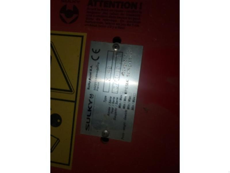 Düngerstreuer typu Sulky X40, Gebrauchtmaschine v BRAY en Val (Obrázek 9)