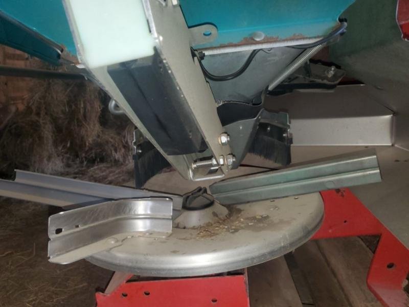 Düngerstreuer typu Sulky X40, Gebrauchtmaschine v BRAY en Val (Obrázek 4)