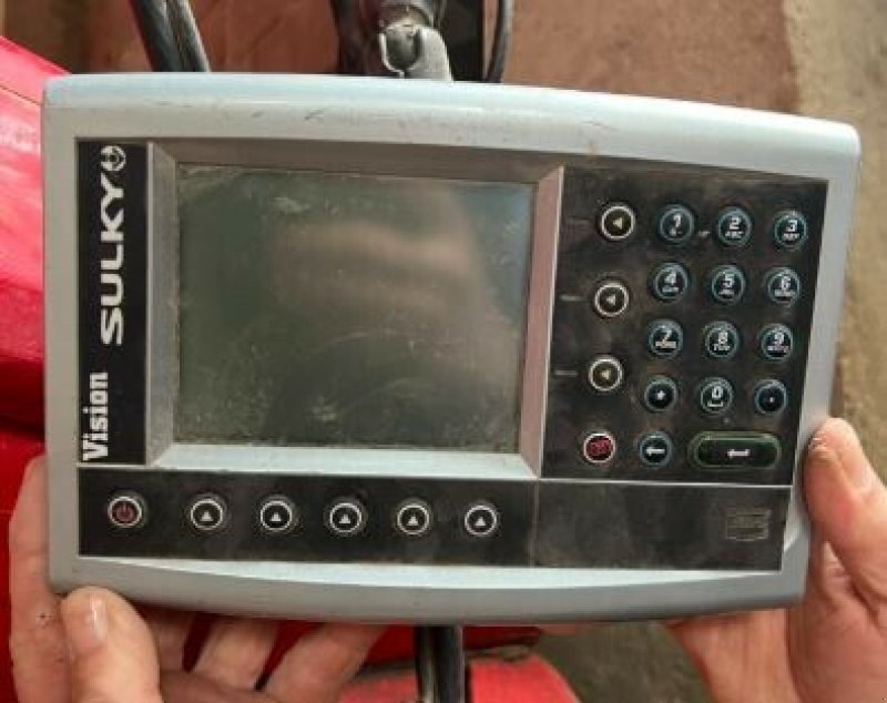 Düngerstreuer des Typs Sulky X44  WPB TRIBORD, Gebrauchtmaschine in VAROIS & CHAIGNOT (Bild 3)