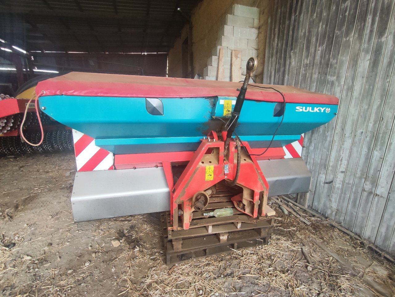 Düngerstreuer typu Sulky X44, Gebrauchtmaschine v STENAY (Obrázek 1)