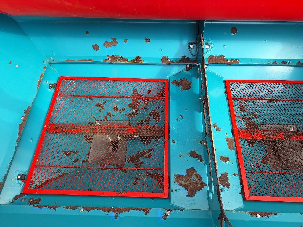 Düngerstreuer типа Sulky X44, Gebrauchtmaschine в MORHANGE (Фотография 4)