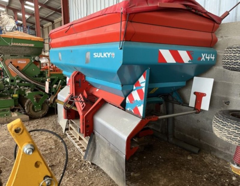 Düngerstreuer Türe ait Sulky X44, Gebrauchtmaschine içinde ROYE (resim 3)