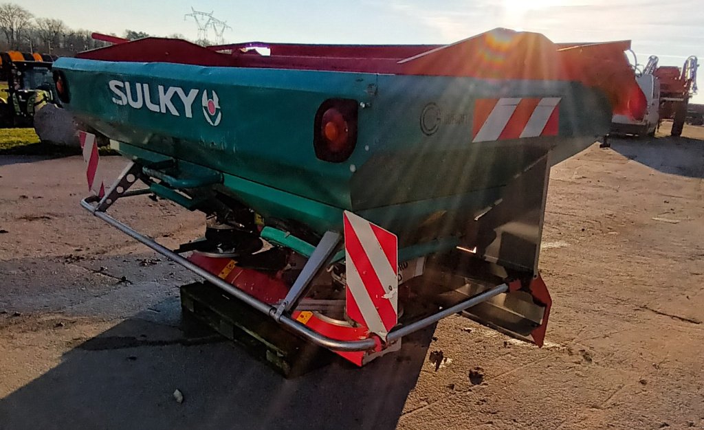 Düngerstreuer za tip Sulky X44, Gebrauchtmaschine u SALEUX (Slika 7)