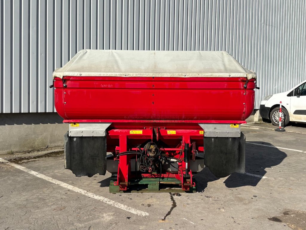 Düngerstreuer van het type Tulip SX6000, Gebrauchtmaschine in SALEUX (Foto 2)