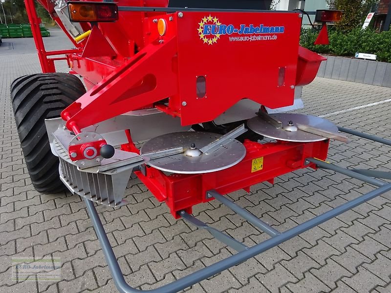 Düngerstreuer of the type Unia gebr. Einachsgroßflächenstreuer RCW 45 (4,5 dm³), Gebrauchtmaschine in Itterbeck (Picture 12)