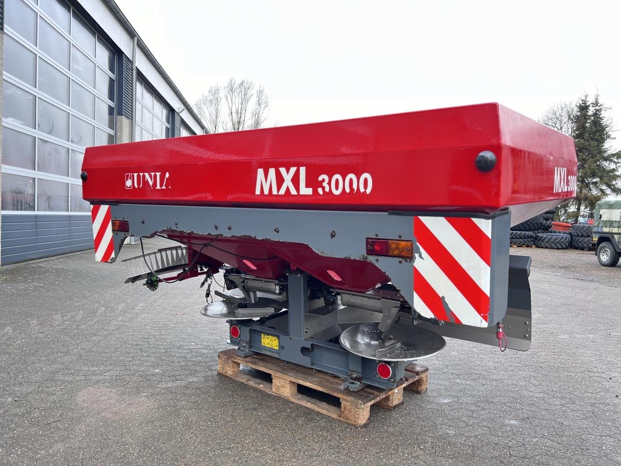 Düngerstreuer tip Unia MXL3000, Gebrauchtmaschine in Viborg (Poză 2)