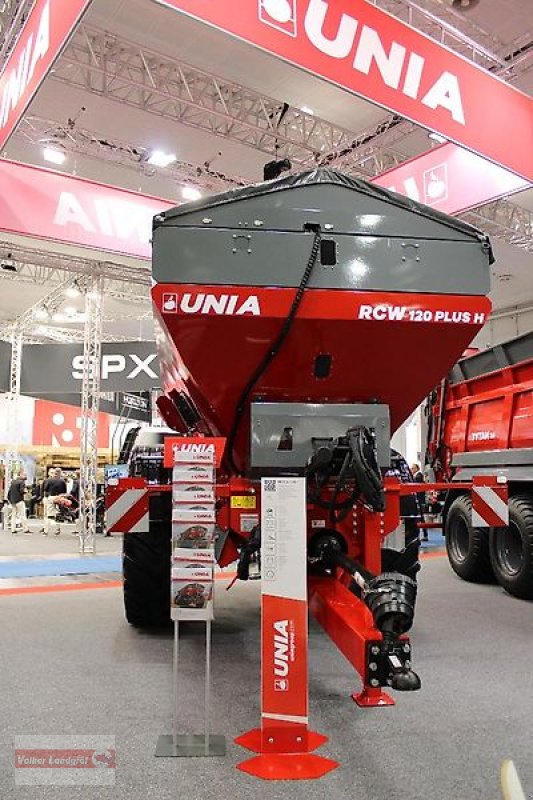 Düngerstreuer des Typs Unia RCW 120 Plus H Kalkstreuer Düngerstreuer 12000 L, Neumaschine in Ostheim/Rhön (Bild 14)