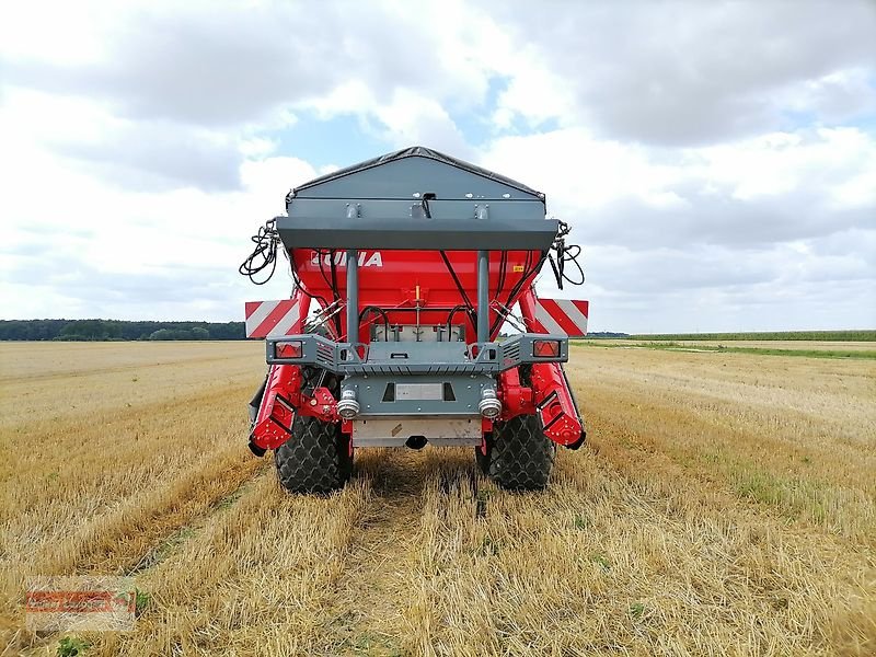 Düngerstreuer des Typs Unia RCW 120 Plus H Kalkstreuer Düngerstreuer 12000 L, Neumaschine in Ostheim/Rhön (Bild 20)