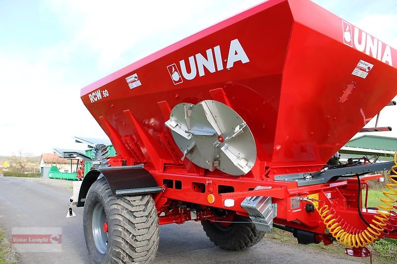 Düngerstreuer des Typs Unia RCW 60 Kalkstreuer Düngerstreuer 6000 L, Neumaschine in Ostheim/Rhön (Bild 6)