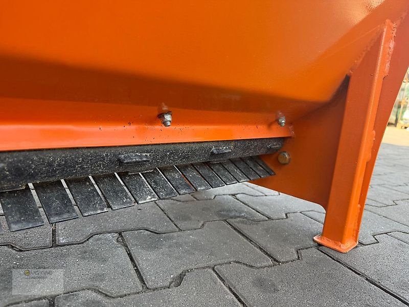 Düngerstreuer des Typs Vemac Kastenstreuer 120cm Walzenstreuer Traktor Streuer NEU, Neumaschine in Sülzetal OT Osterweddingen (Bild 14)