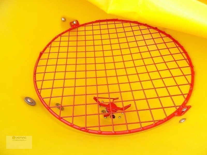 Düngerstreuer des Typs Vemac Trichterstreuer Premium 650 Liter hydraulisch Düngerstreuer Salzstreuer Streuer, Neumaschine in Sülzetal OT Osterweddingen (Bild 12)