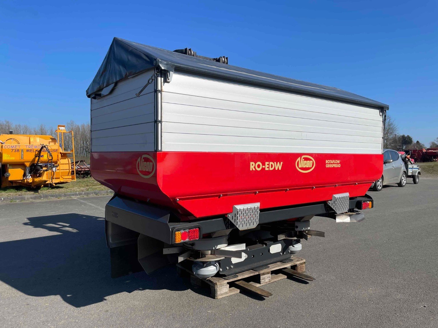 Düngerstreuer типа Vicon Distributeur d'engrais RO-EDW GEOSPREAD Vicon, Gebrauchtmaschine в SAINT CLAIR SUR ELLE (Фотография 3)