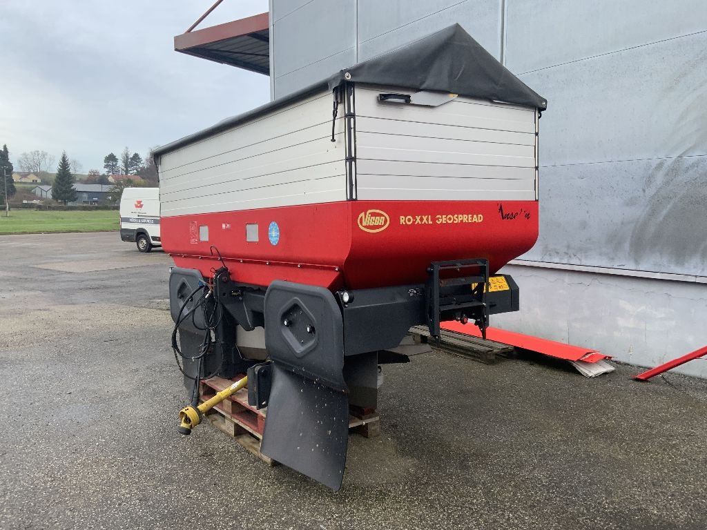 Düngerstreuer des Typs Vicon GEOSPREAD RO-XXL, Gebrauchtmaschine in BRACHY (Bild 2)