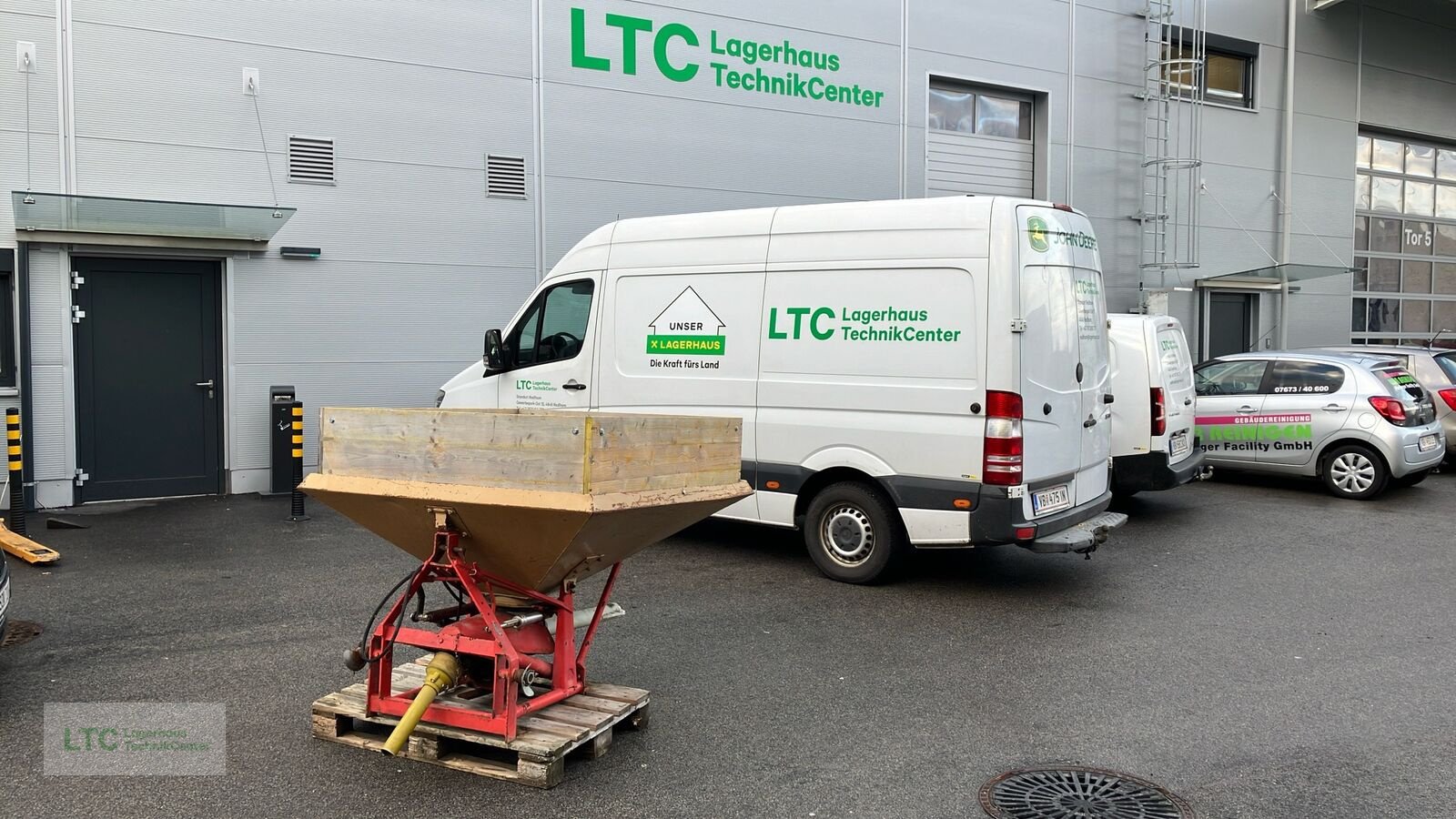 Düngerstreuer del tipo Vicon P 600 Pendeldüngerstreuer, Gebrauchtmaschine en Redlham (Imagen 1)