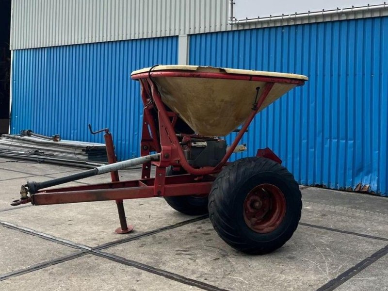 Düngerstreuer типа Vicon Pendelstrooier, Gebrauchtmaschine в Joure
