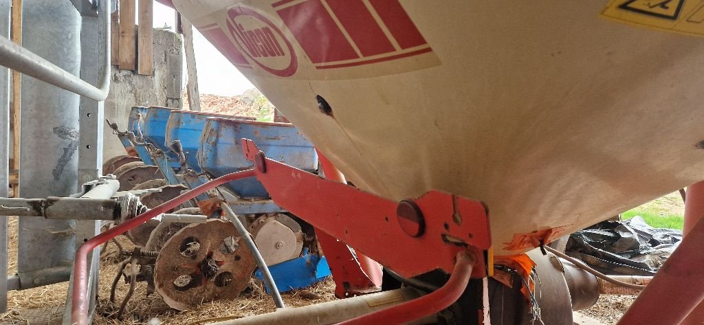 Düngerstreuer des Typs Vicon PS 604, Gebrauchtmaschine in ST MARTIN EN HAUT (Bild 7)