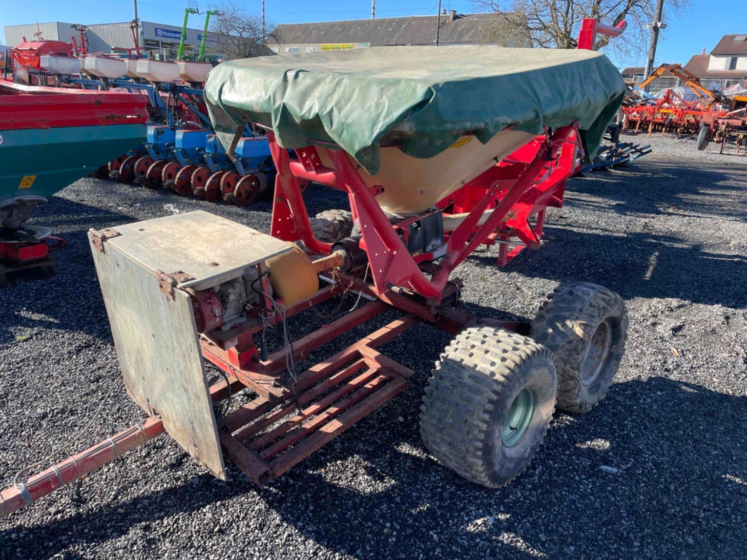 Düngerstreuer del tipo Vicon PS604M, Gebrauchtmaschine In LA SOUTERRAINE (Immagine 2)