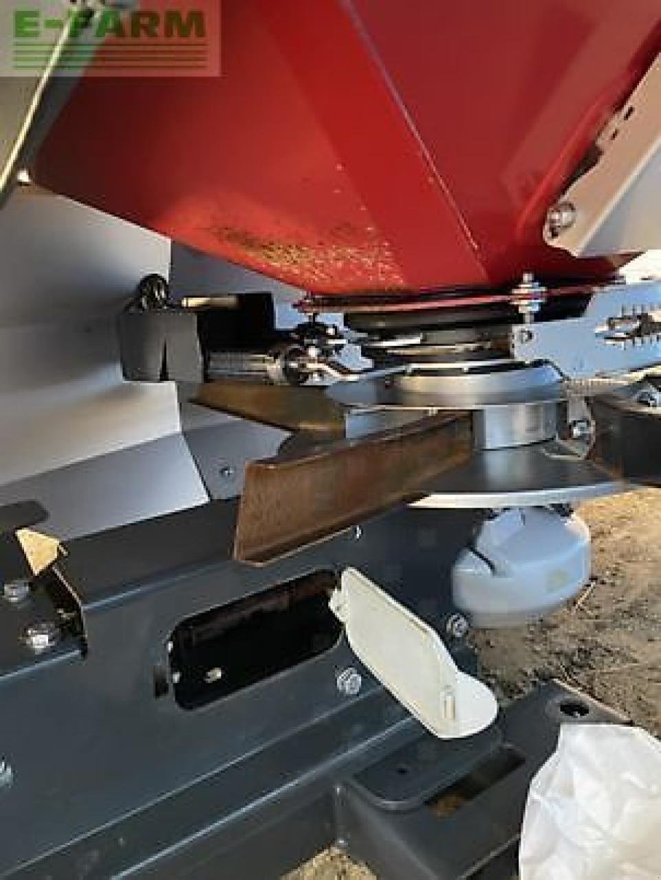 Düngerstreuer tip Vicon ro-edw geospread, Gebrauchtmaschine in MONFERRAN (Poză 13)