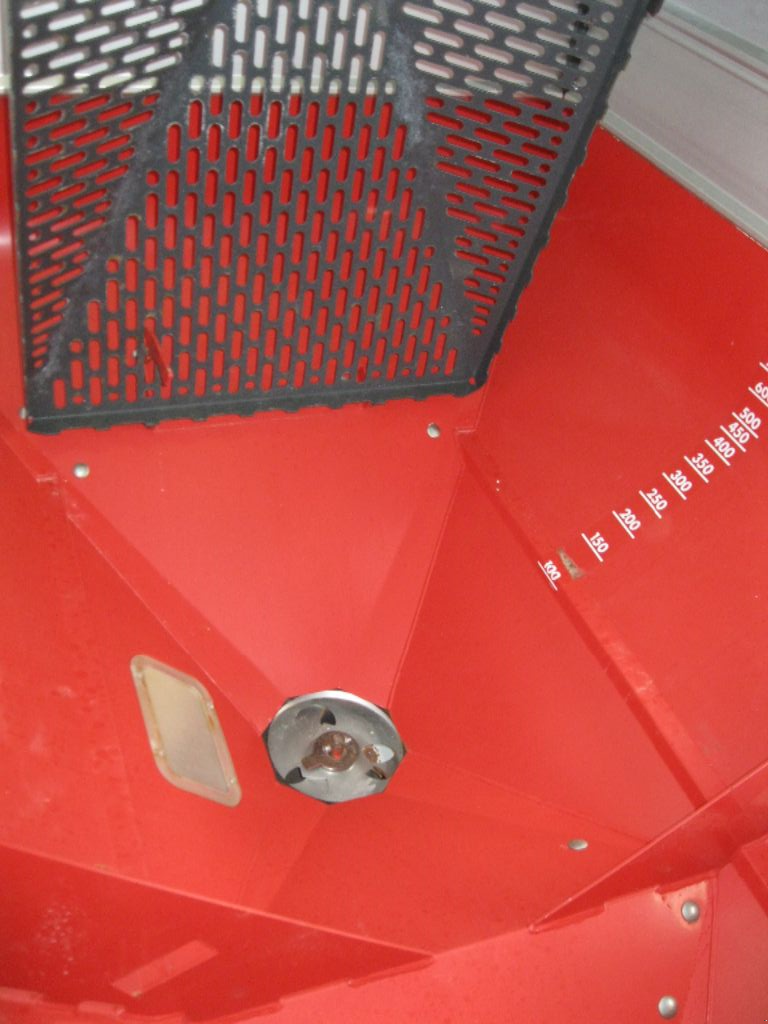 Düngerstreuer des Typs Vicon RO-M 2000, Gebrauchtmaschine in BRECE (Bild 6)