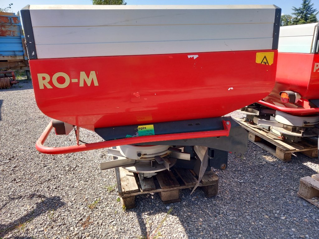 Düngerstreuer typu Vicon RO-M, Gebrauchtmaschine v Calmont (Obrázek 5)