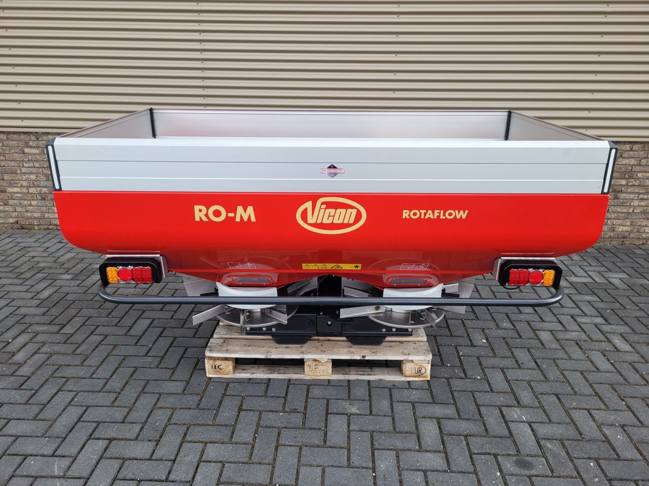 Düngerstreuer des Typs Vicon RO-M, Neumaschine in Houten (Bild 3)