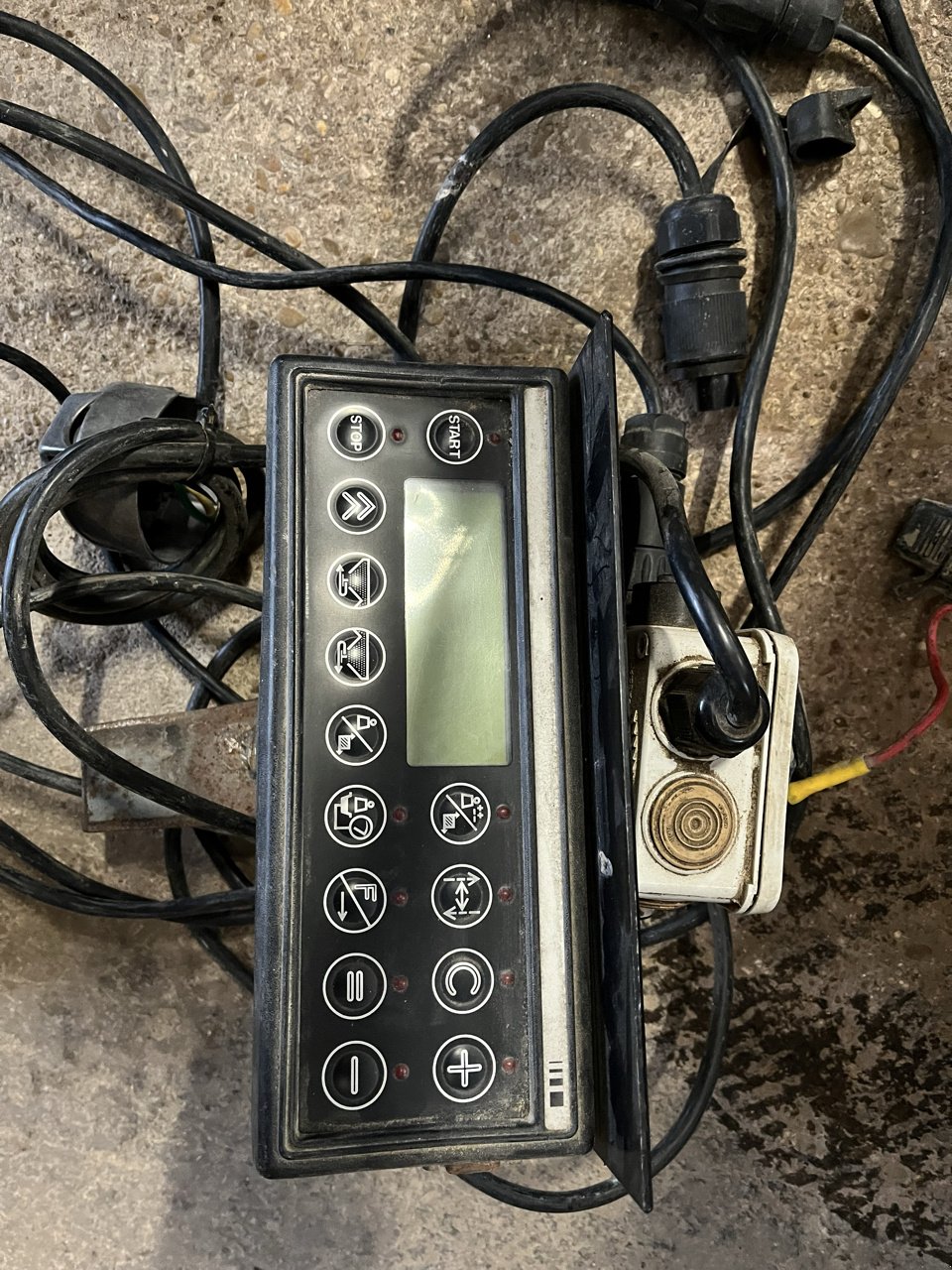 Düngerstreuer van het type Vicon Rotaflo RS EDW, Gebrauchtmaschine in VERT TOULON (Foto 4)