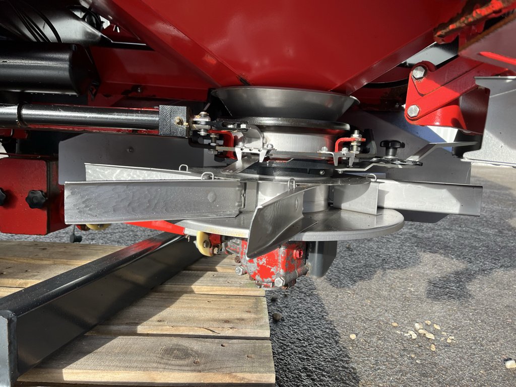 Düngerstreuer van het type Vicon Rotaflo RS EDW, Gebrauchtmaschine in VERT TOULON (Foto 10)
