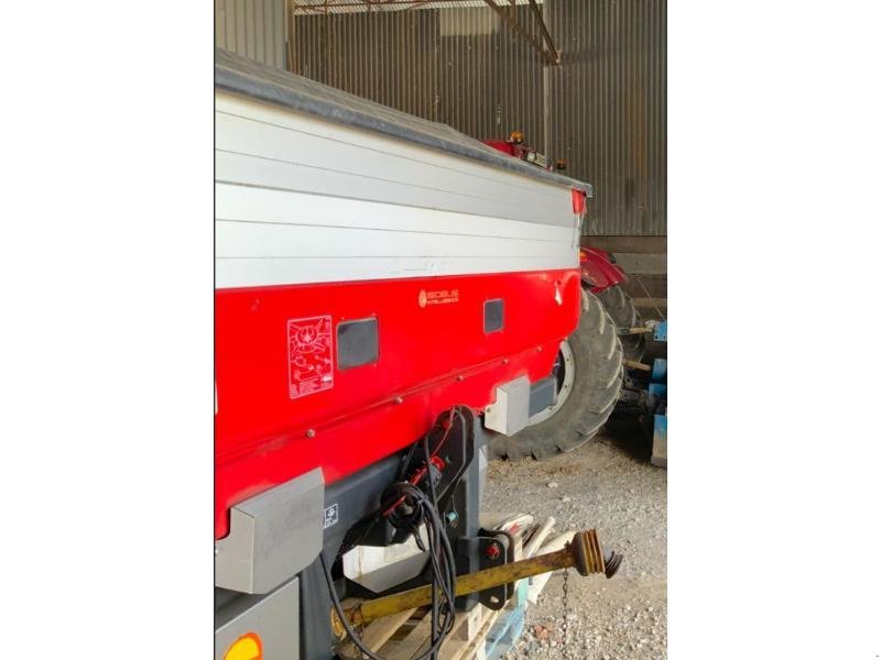 Düngerstreuer от тип Vicon RS-EDW, Gebrauchtmaschine в ROYE (Снимка 4)